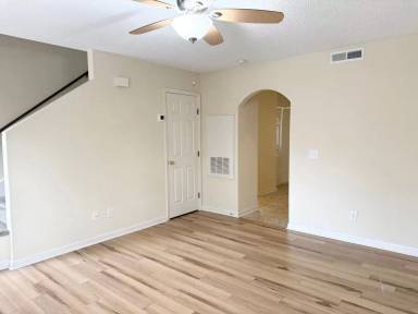 Main picture of 1312 14th St NE
