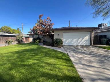 Main picture of 4955 E Carmen Ave