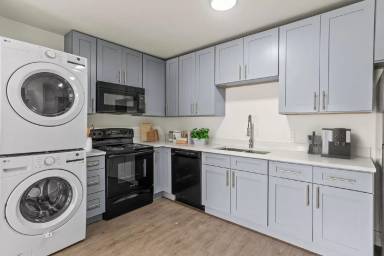 Main picture of Fountains at Carondelet