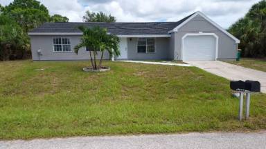 Main picture of 18018 Avonsdale Cir