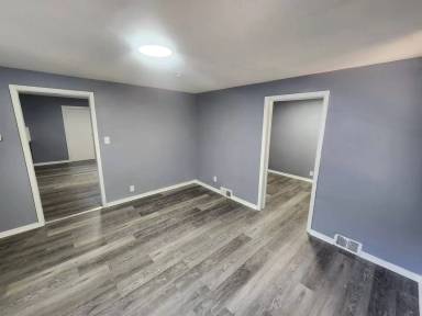 Main picture of 6000 Hosmer Ave