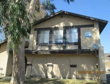 Main picture of 1637 E Fairfield Ct