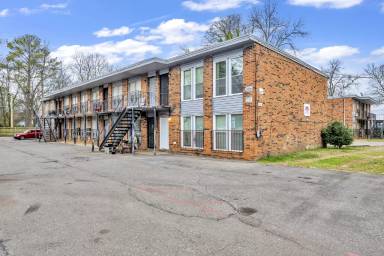 Main picture of 146 59th St N