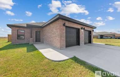Main picture of 1117 Escondido Ln W