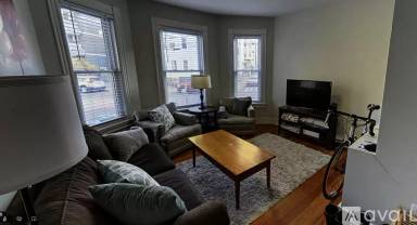 Main picture of 103 Marion St