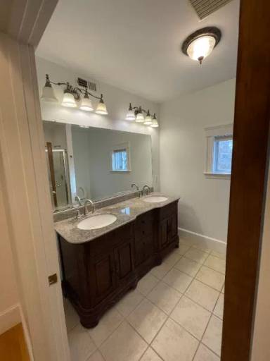 Main picture of 43 Miller Stile Rd