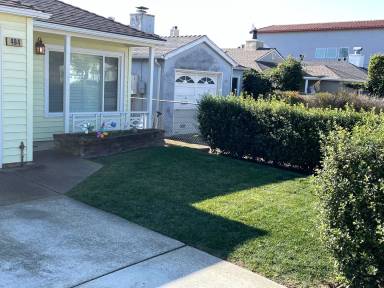 Main picture of 484 B St