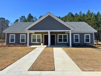 Main picture of 239 Firefly Ln