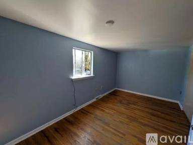 Main picture of 856 Garnet Ave