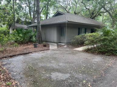 Main picture of 4 Pender Ln