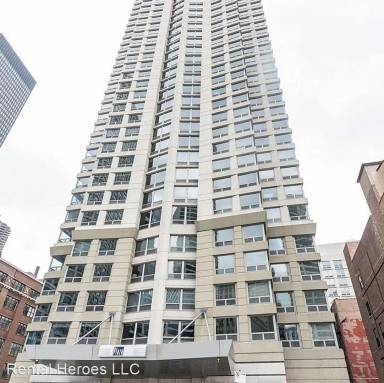 Main picture of Plaza 440 Condos