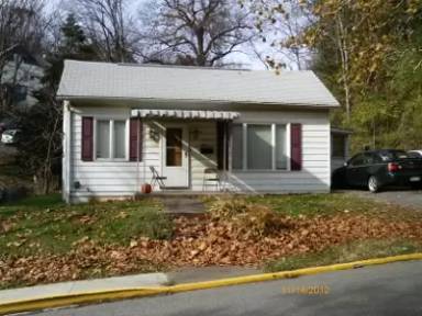 Main picture of 605 Protzman St