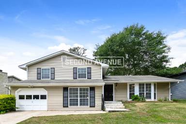 Main picture of 2137 Sara Ashley Way