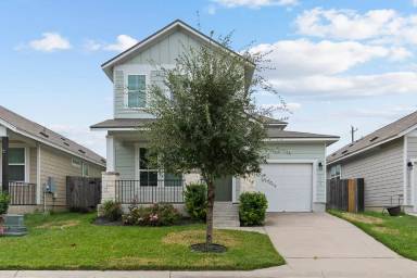 Main picture of 213 Michaelis Dr