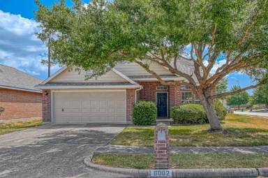 Main picture of 6002 Sandy Creek Dr