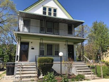 Main picture of 4715 Baldwin St