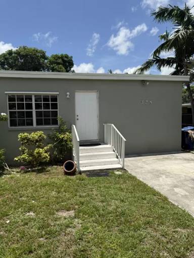 Main picture of 328 S Biscayne River Dr