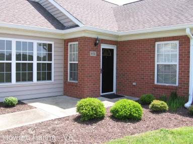 Main picture of Villas of Smithfield