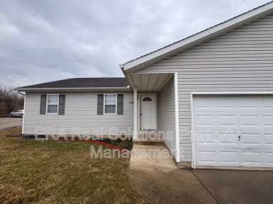 Main picture of 1044 N West St