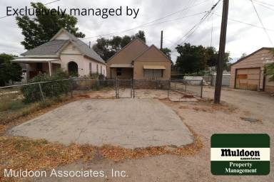Main picture of 530 E Adams Ave