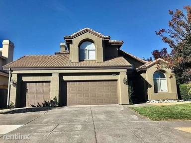 Main picture of 2151 Nyla Pl