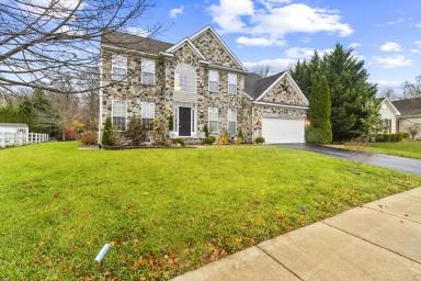 Main picture of 144 Edgar Rd