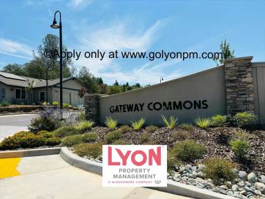 Main picture of 2740 Commons Pl