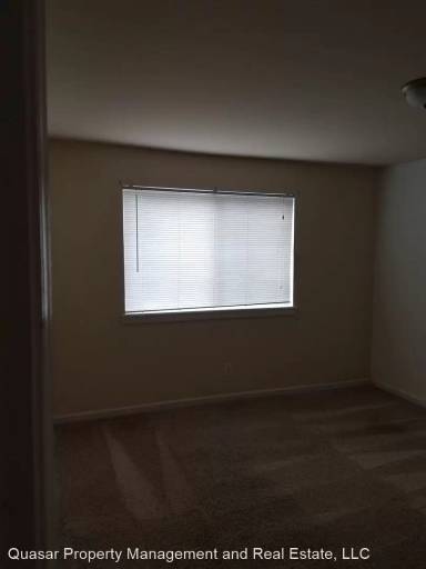 Main picture of 7516 Hawthorne St