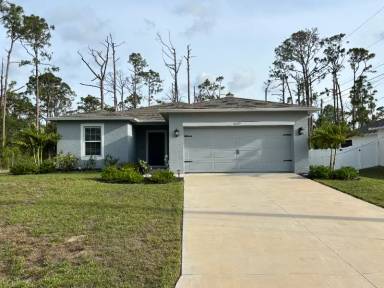 Main picture of 6429 Starfish Ave