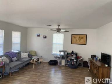 Main picture of 1701 Marigny St