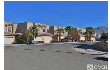 Main picture of 553 Green Village Ct