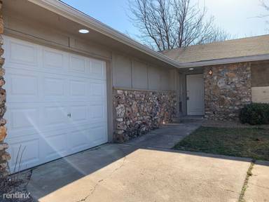 Main picture of 2837 S 104th East Ave