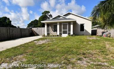 Main picture of 5348 SE Driftwood Ave