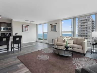 Main picture of 5592 N Sheridan Rd