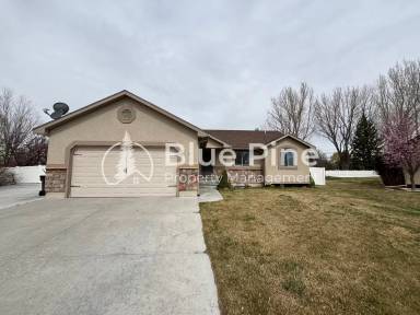 Main picture of 6020 Bryson Ln