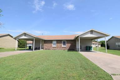 Main picture of 1625 Kelly Dr