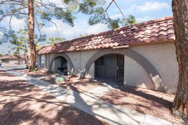 Main picture of 3529 Folage Dr