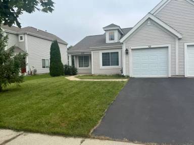 Main picture of 100 W Aldridge Ln
