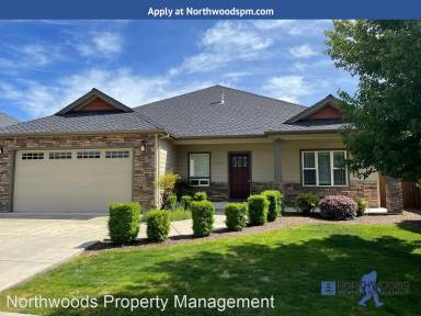 Main picture of 2194 Rabun Way