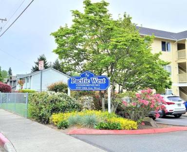 Main picture of 9727 18th Ave W