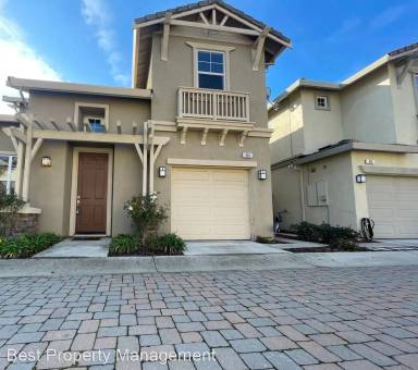Main picture of 454 Tulip Ct