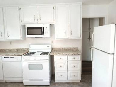 Main picture of 8535-39 Fontana St