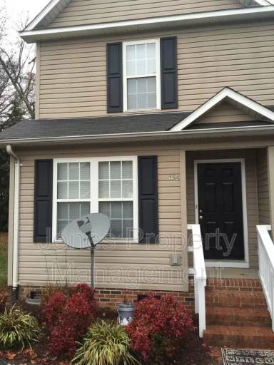 Main picture of 132-56 Aaron Pl NW