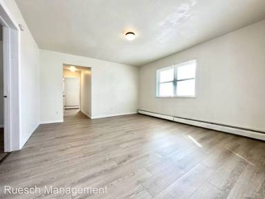 Main picture of 1109 University Ave