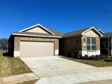Main picture of 312 Rebecca Ln