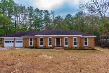 Main picture of 910 Glendale Dr