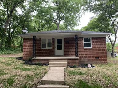 Main picture of 705 Gem St