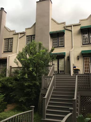 Main picture of 1308 Roxbury Ct