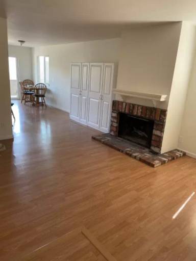 Main picture of 1700 London Ln