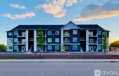 Main picture of 70 Glenwood Dr
